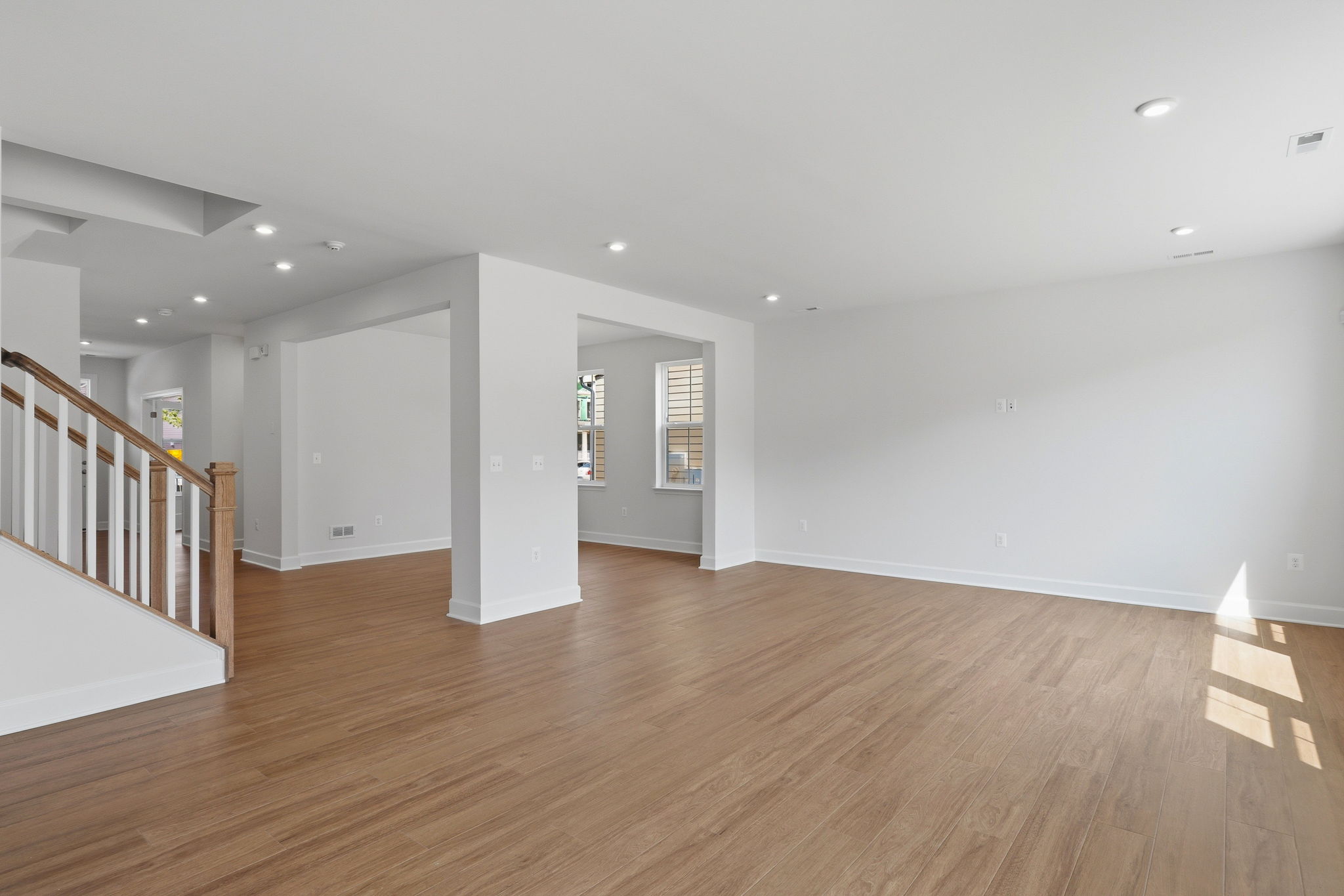 09-Living Room
