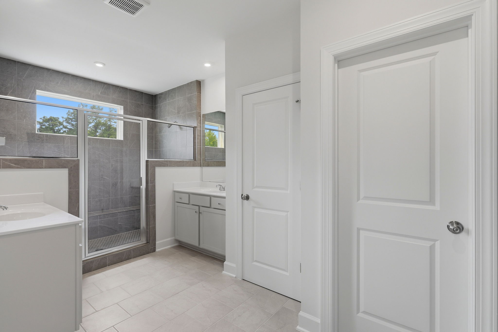 27-Primary Bath