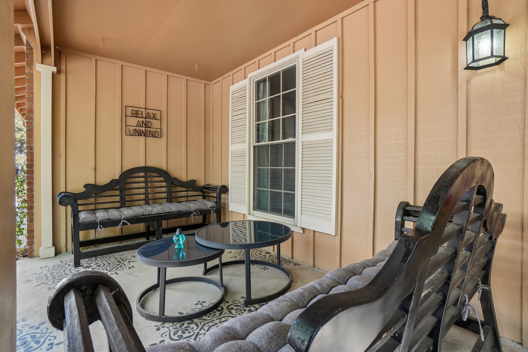 E Amherst Cir-S1707-005.jpg