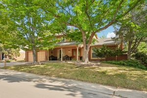E Amherst Cir-S1707-004.jpg
