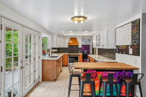 E Amherst Cir-S1707-010.jpg