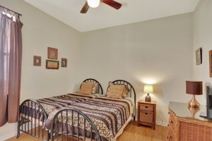  Photo 27