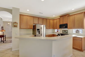 Photo 48