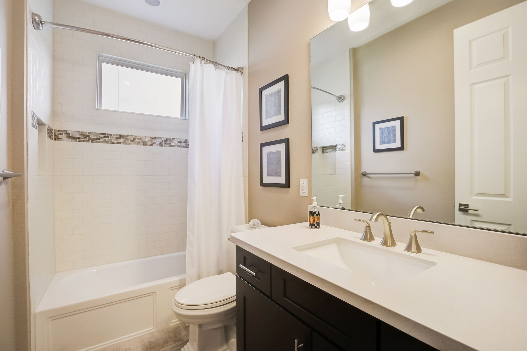 Fieldstone Cir-032