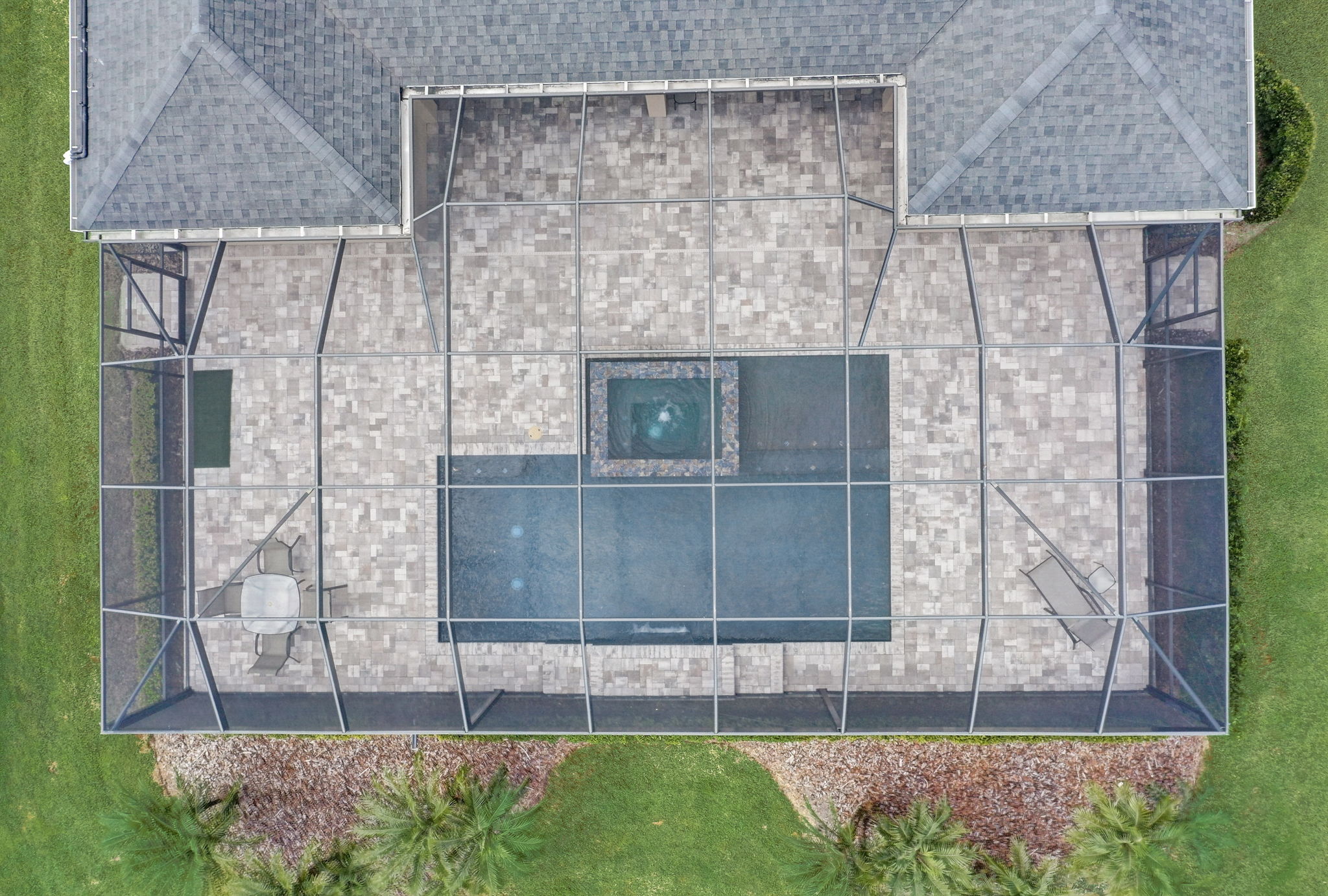Fieldstone Cir-063