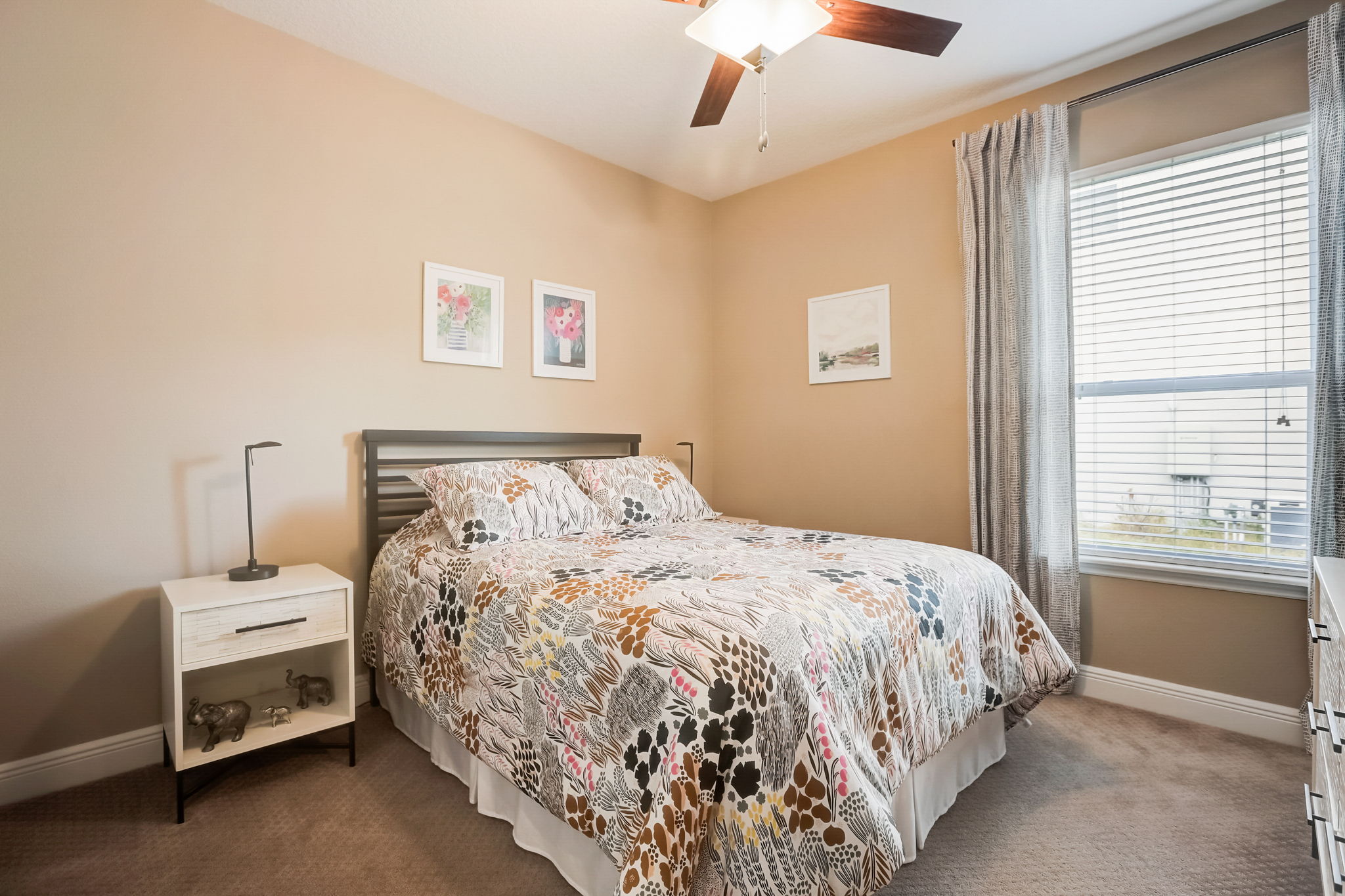 Fieldstone Cir-030