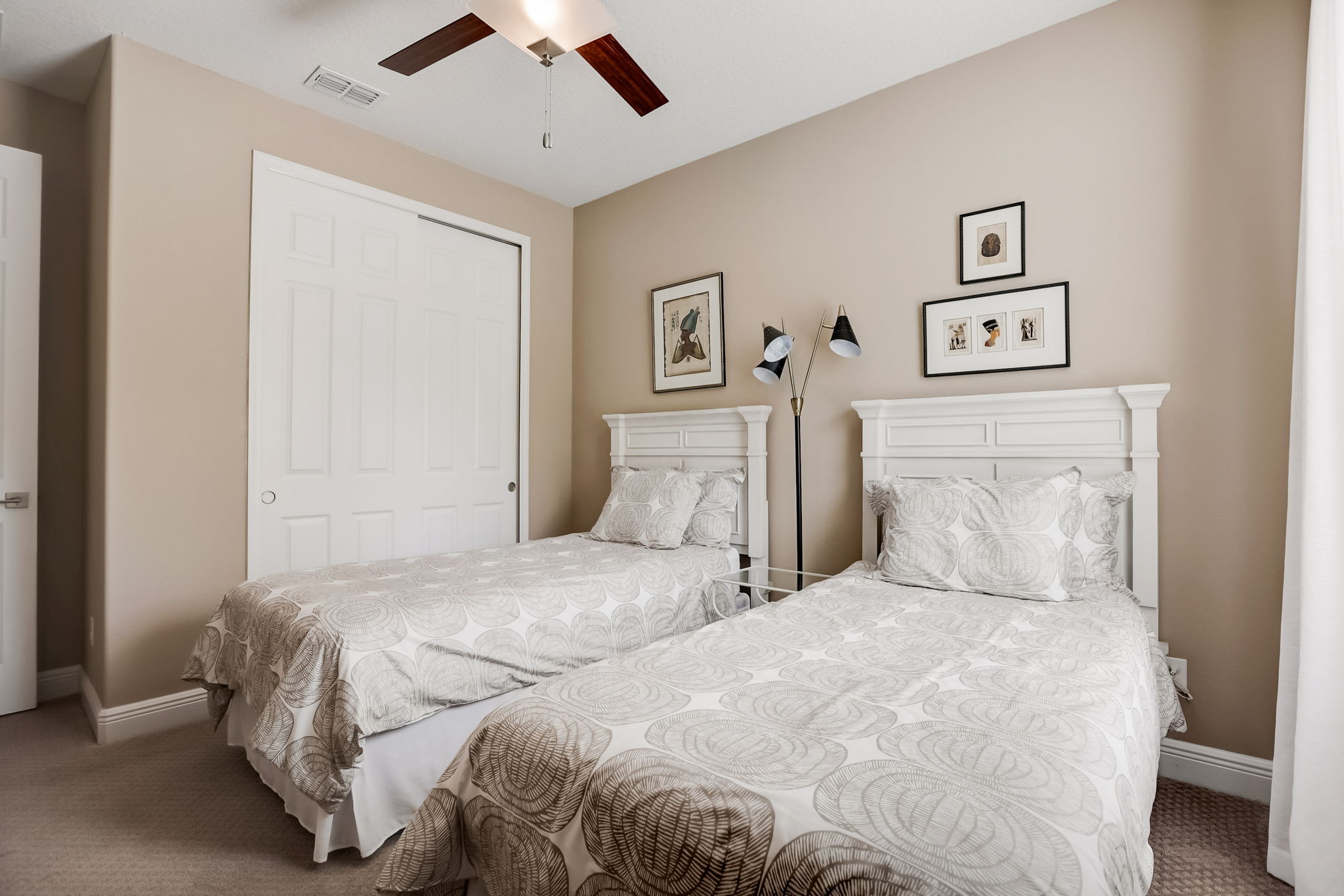 Fieldstone Cir-022