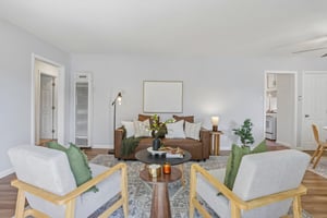 Francine Ct-S1808-009.jpg