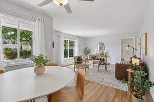 Francine Ct-S1808-014.jpg