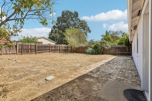 Francine Ct-S1808-034.jpg