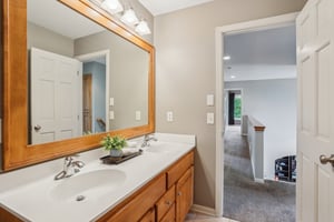 Ashley Ct-1705-025.jpg
