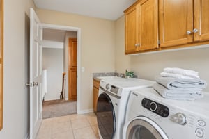 Ashley Ct-1705-028.jpg