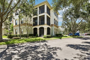 Mizzon Dr 102-S0407-003.jpg