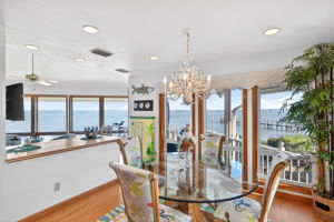 Breakfast Nook 1 of 2