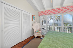 Guest Bedroom 2 - 2 of 2