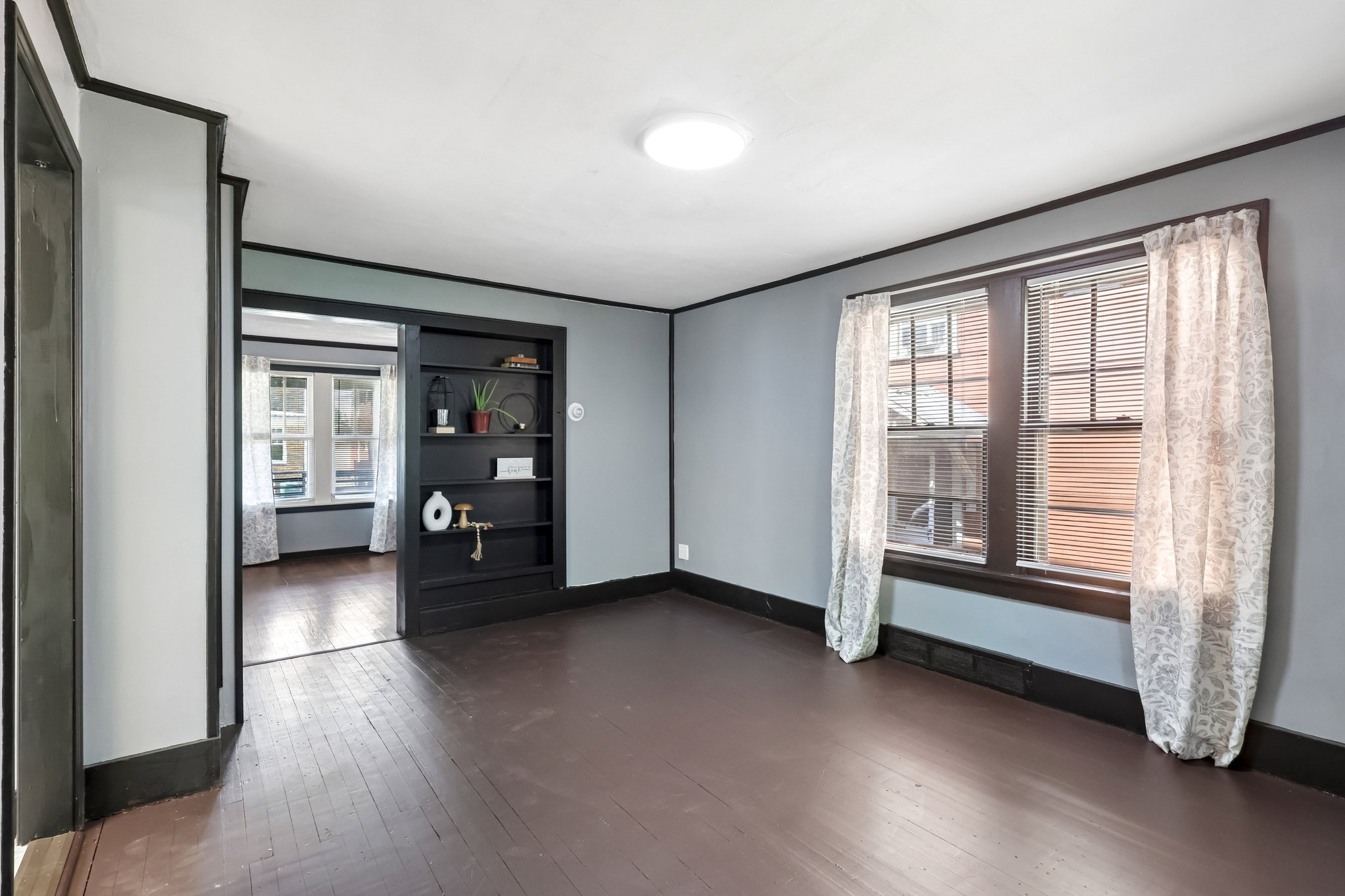 School St-S0506-018.jpg
