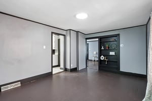School St-S0506-017.jpg
