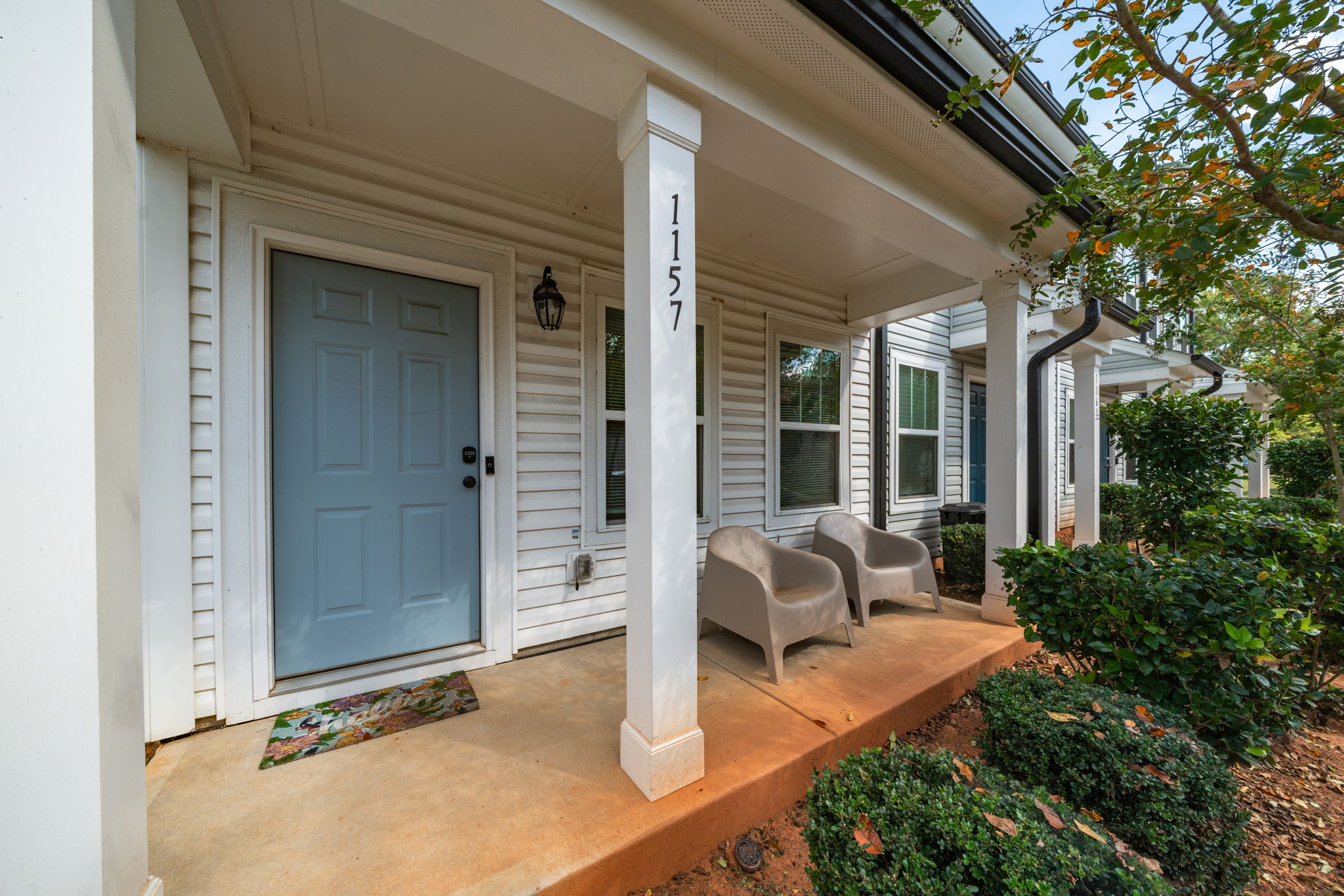 1157 Triece Ln-6