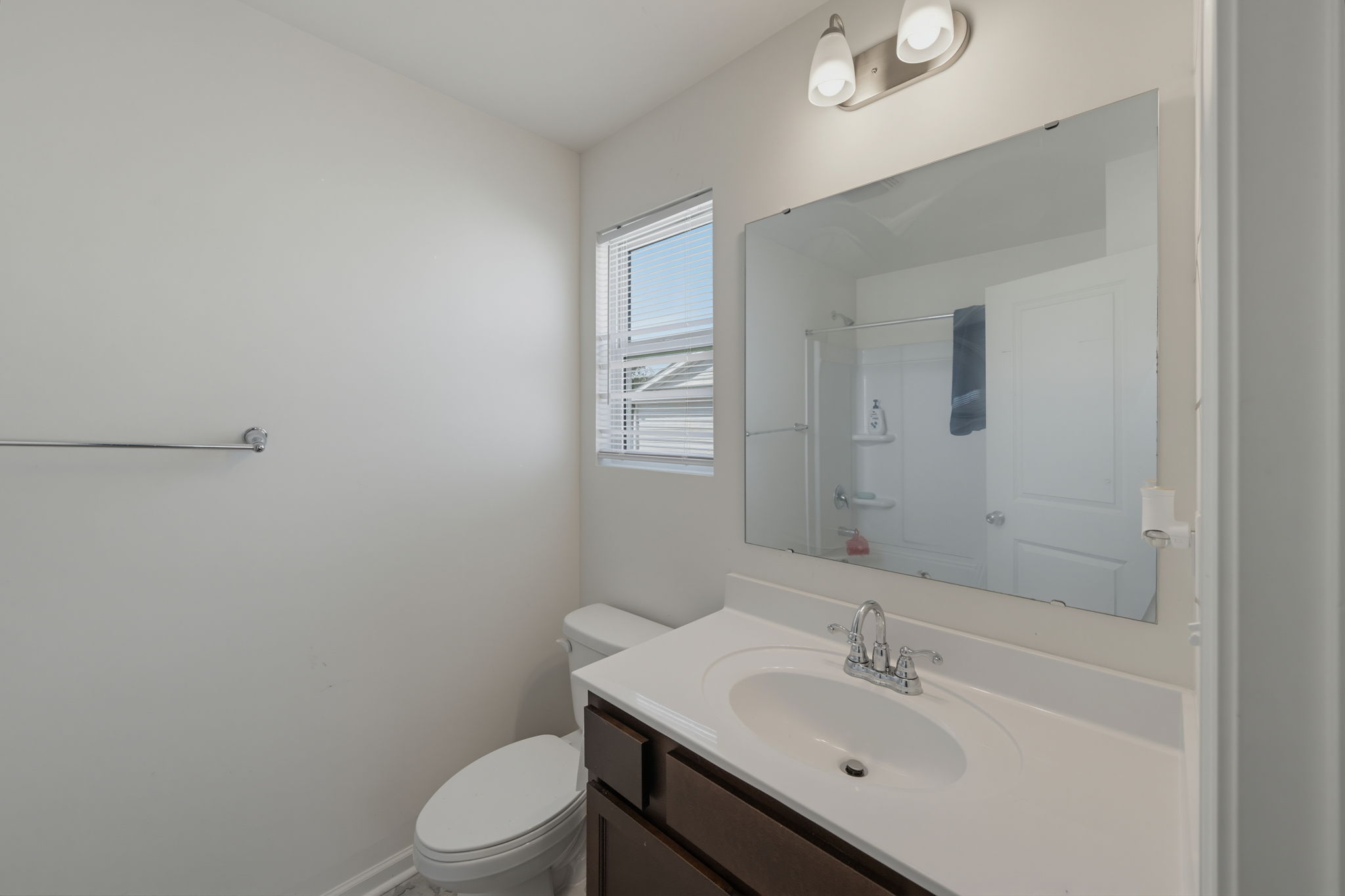 1157 Triece Ln-26