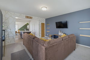 1157 Triece Ln-7