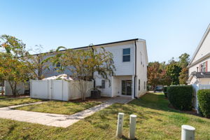 1157 Triece Ln-29