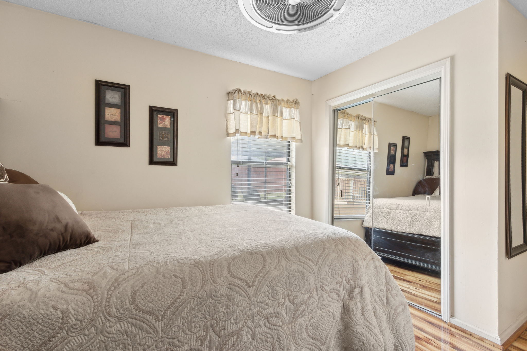 Bedroom