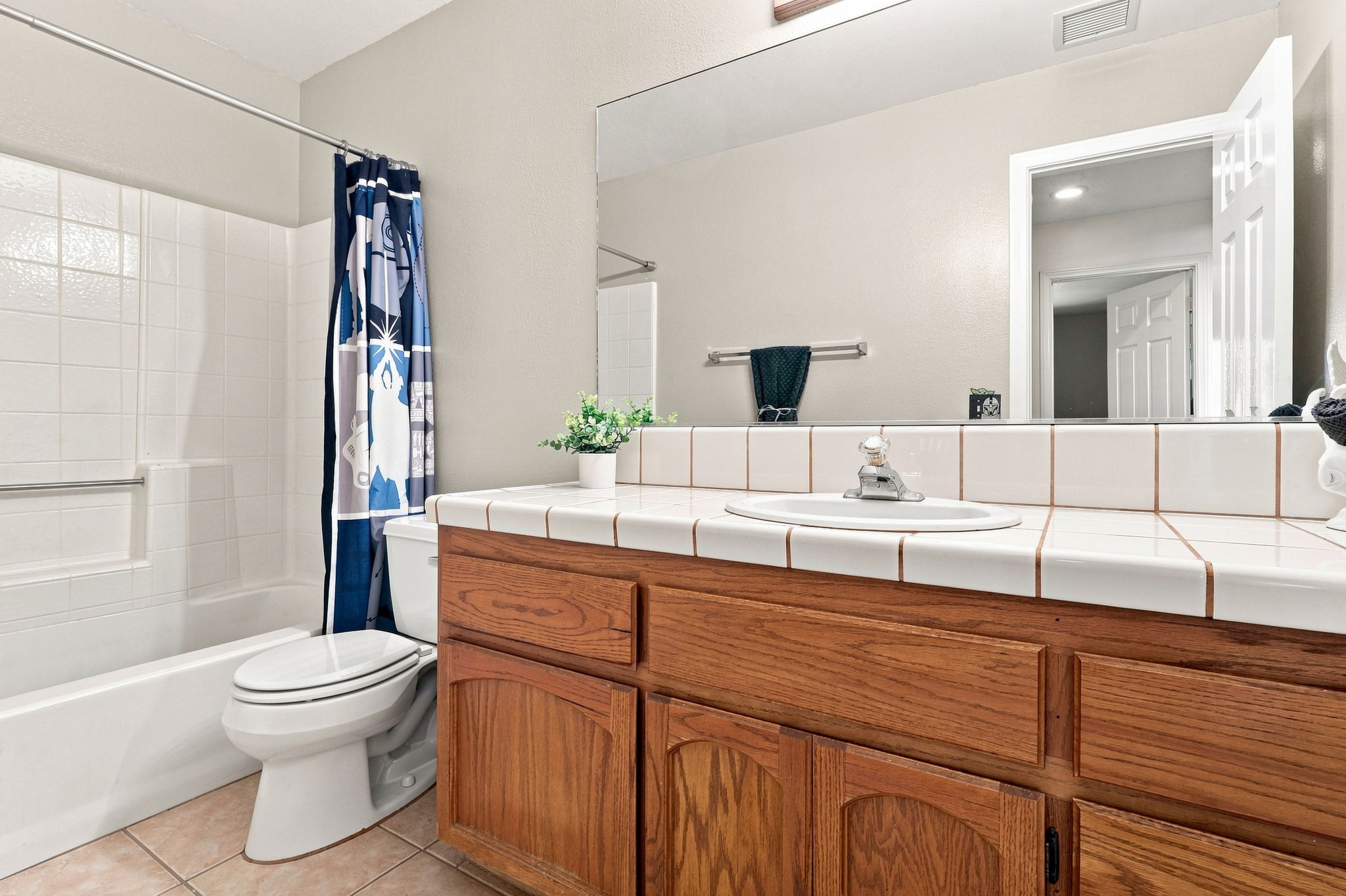  Photo 30