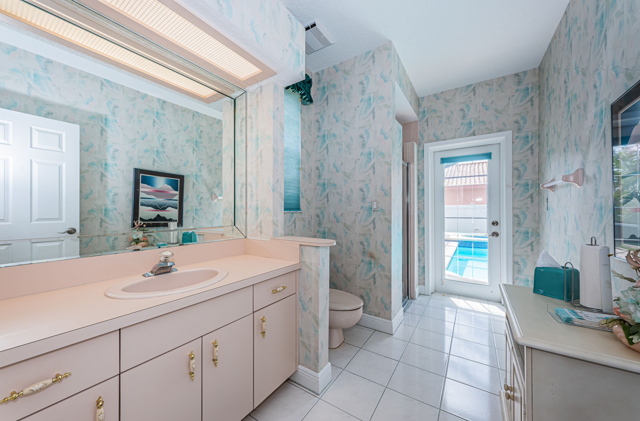 Bathroom 2a