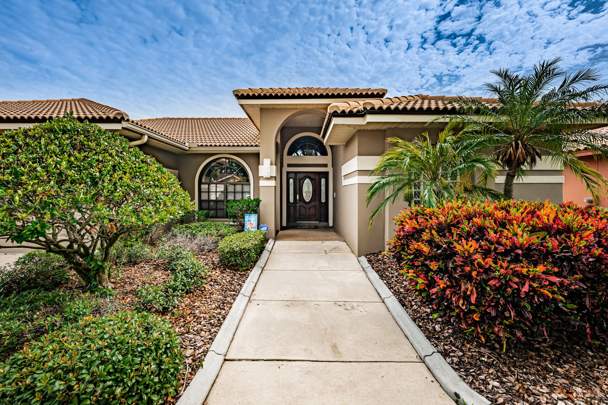 Front Exterior 4