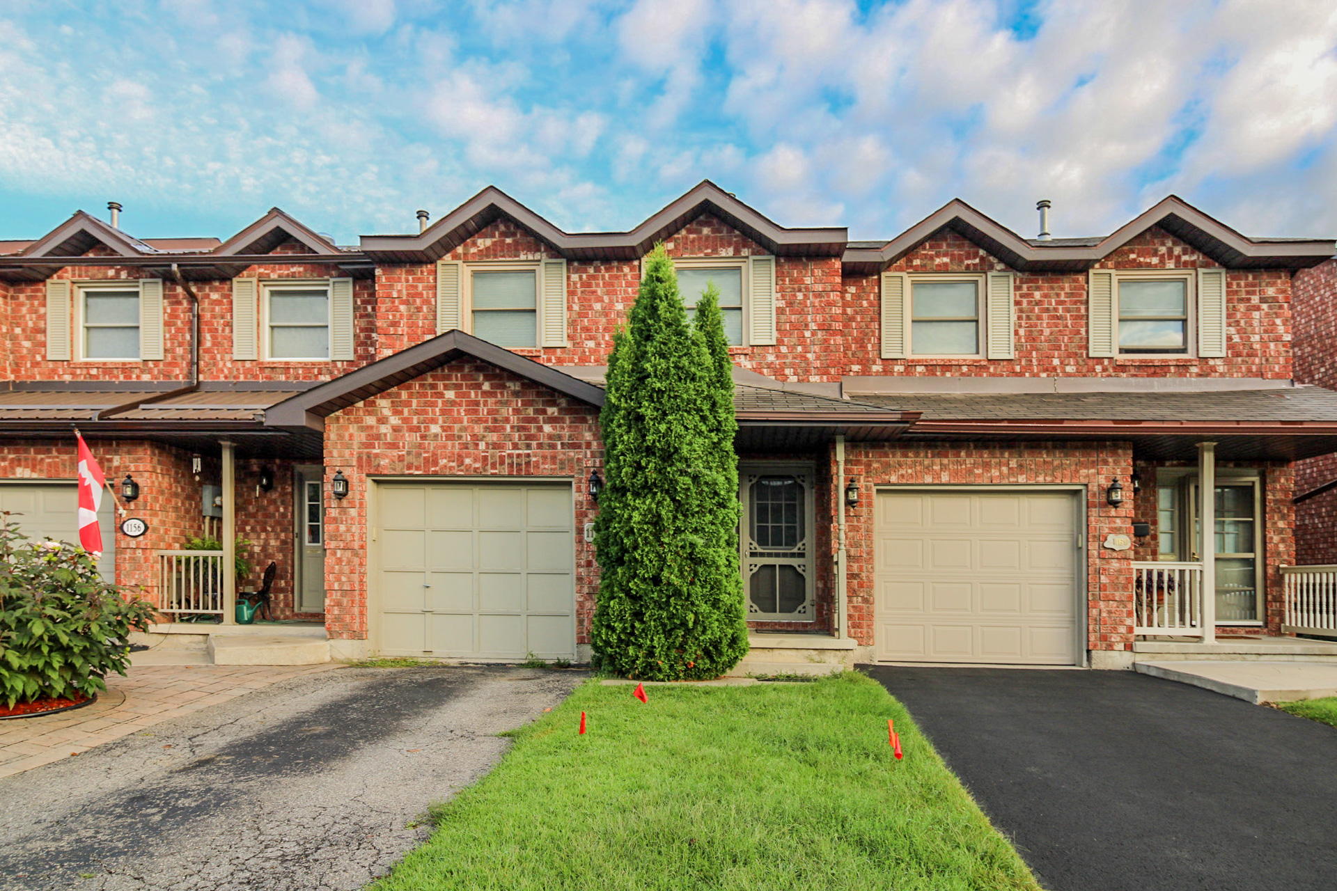 1158 Cuthbertson Ave, Brockville, ON K6V 7B1 Amo360