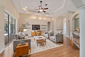 DSC07540 virtually staged.jpeg