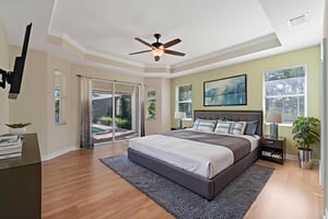 DSC07401 virtually staged.jpeg