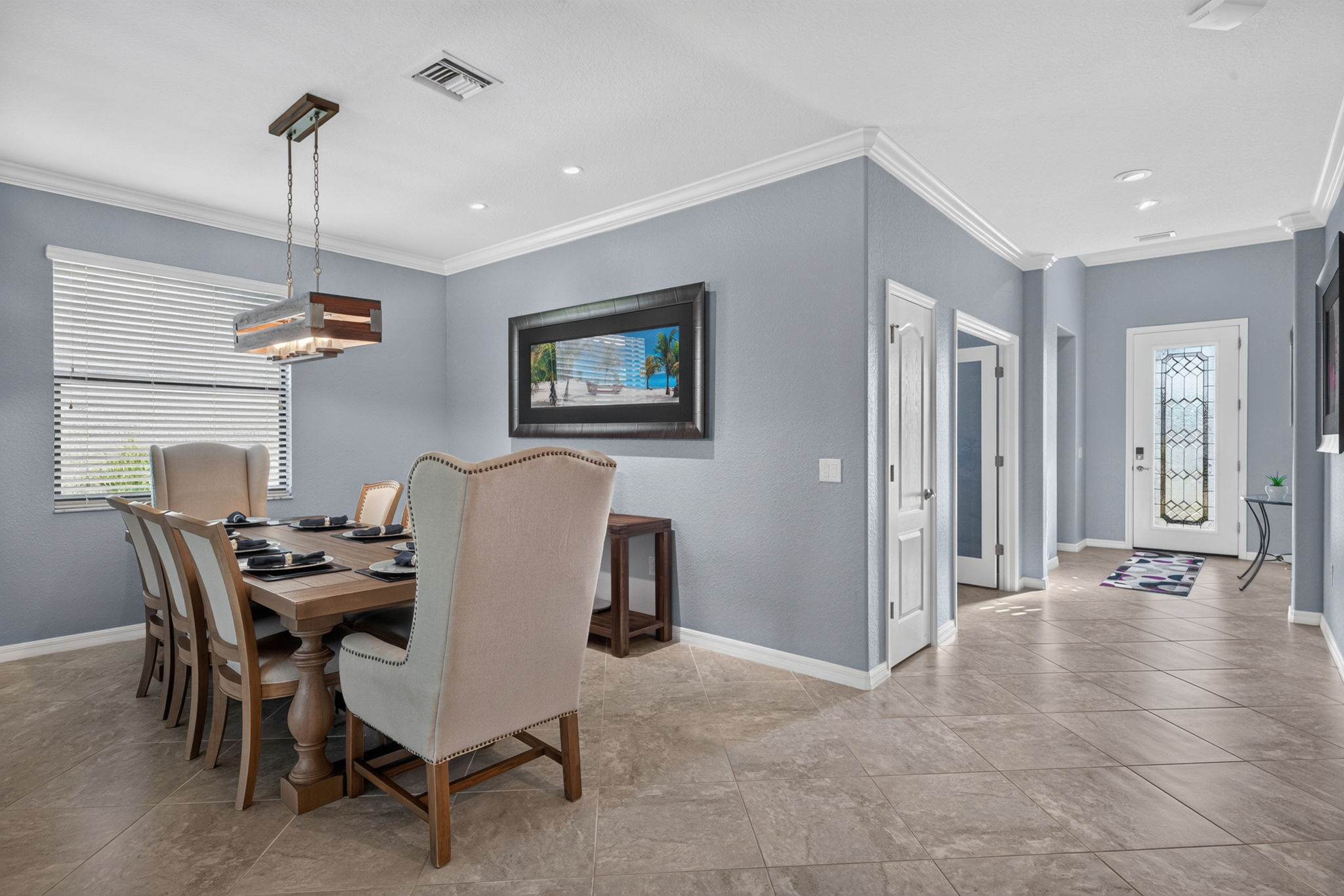 Dining Room 1 of 2