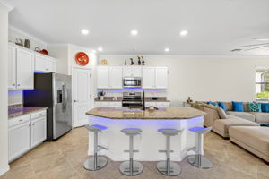 Breakfast Bar 2 of 2