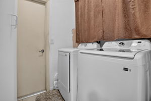  Photo 49