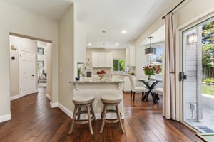 Vintner Pl-2805-026.jpg