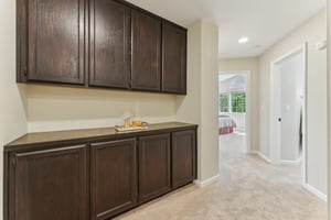 Vintner Pl-2805-037.jpg