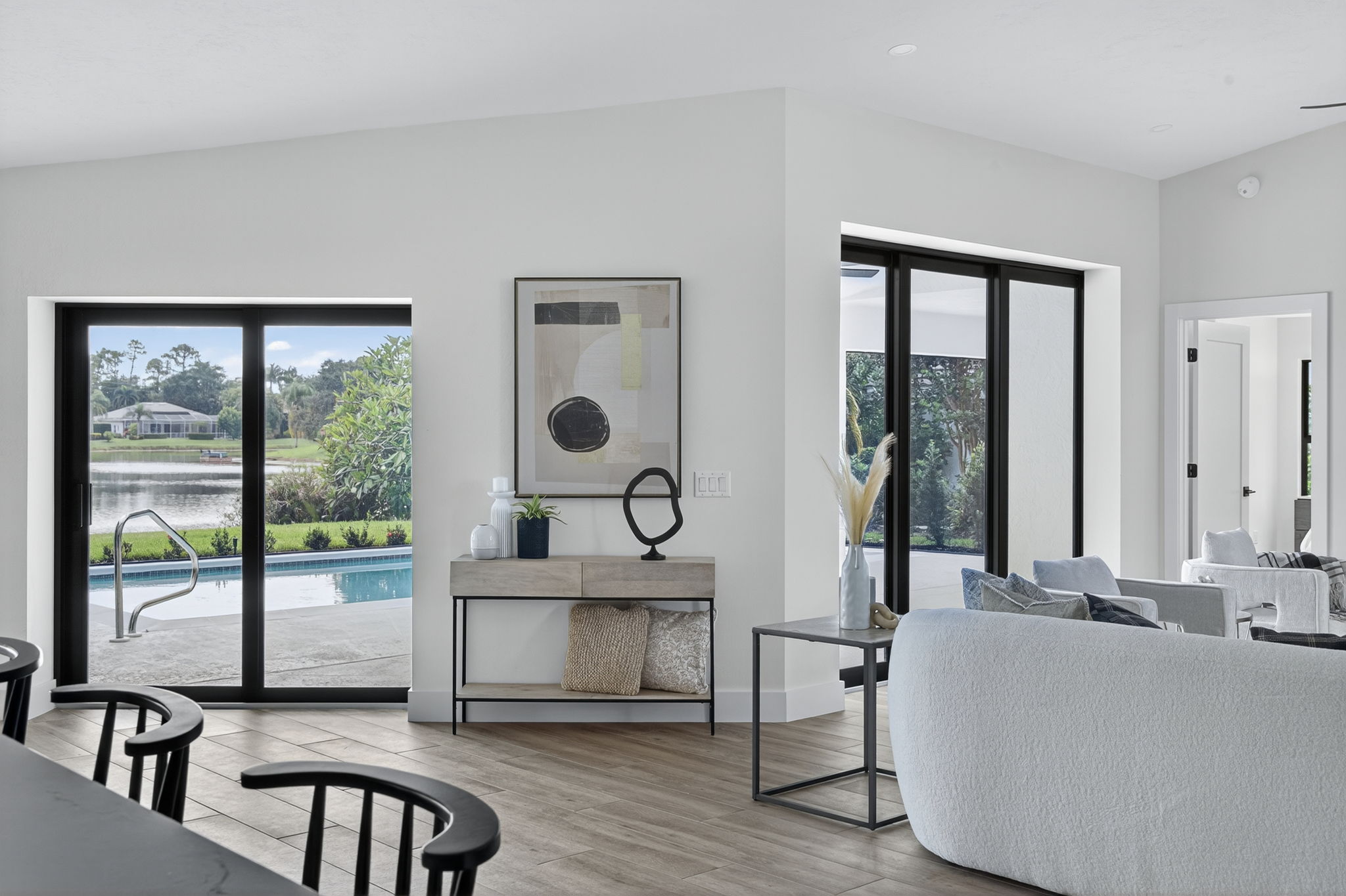 Living Room - Detail