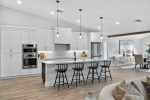 Breakfast Bar 2 of 2