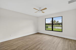 Guest Bedroom 2 - 1 of 2