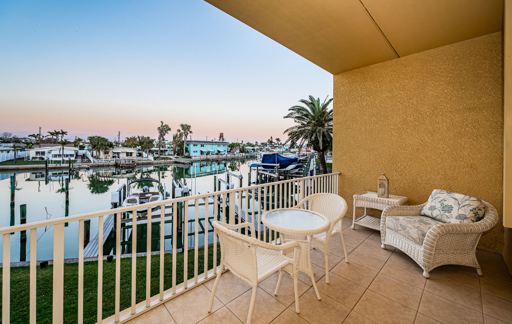 Living Room Balcony1