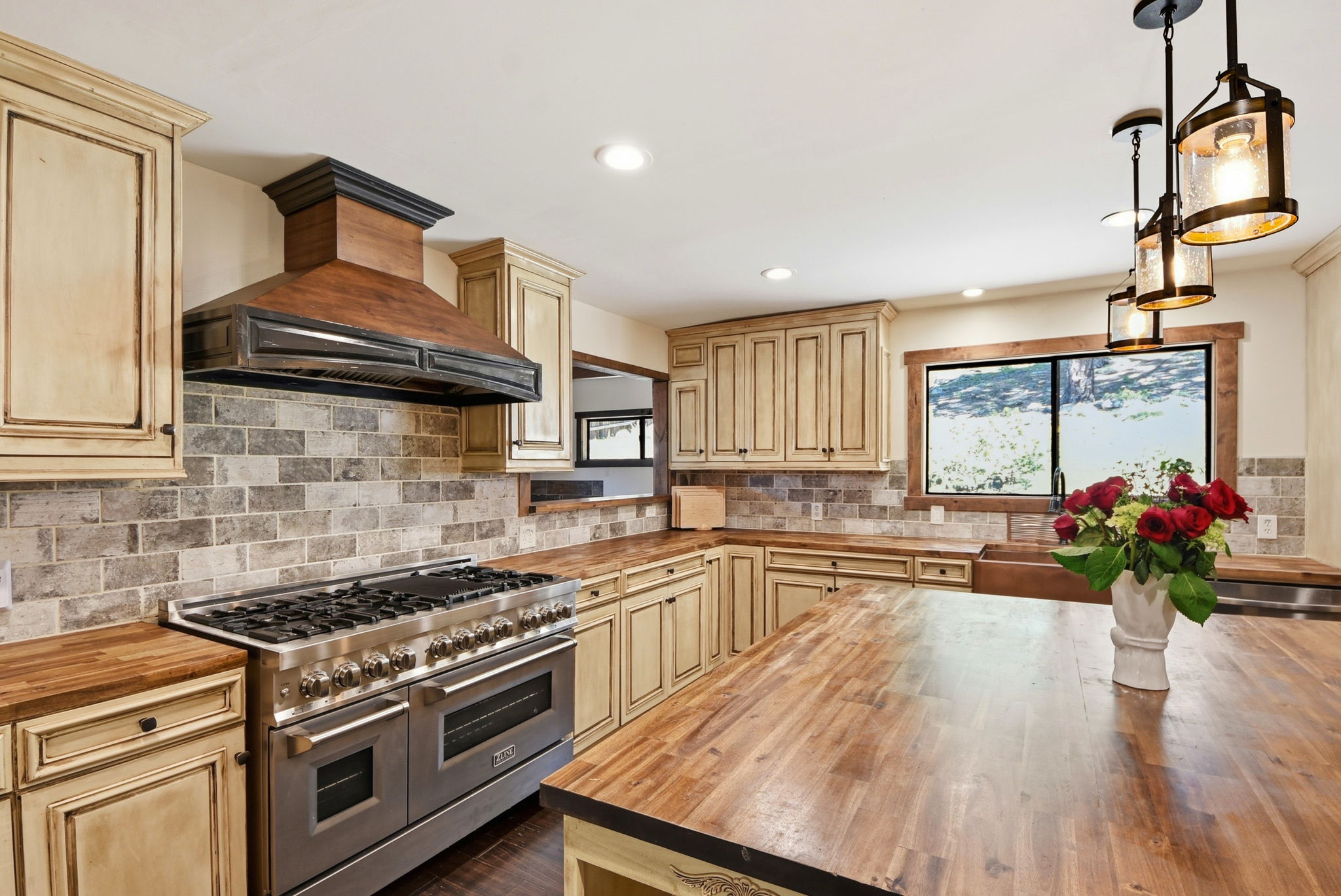 020_F8_11596 Brook Ln