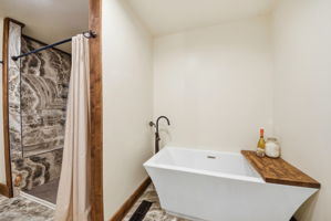 037_F8_11596 Brook Ln