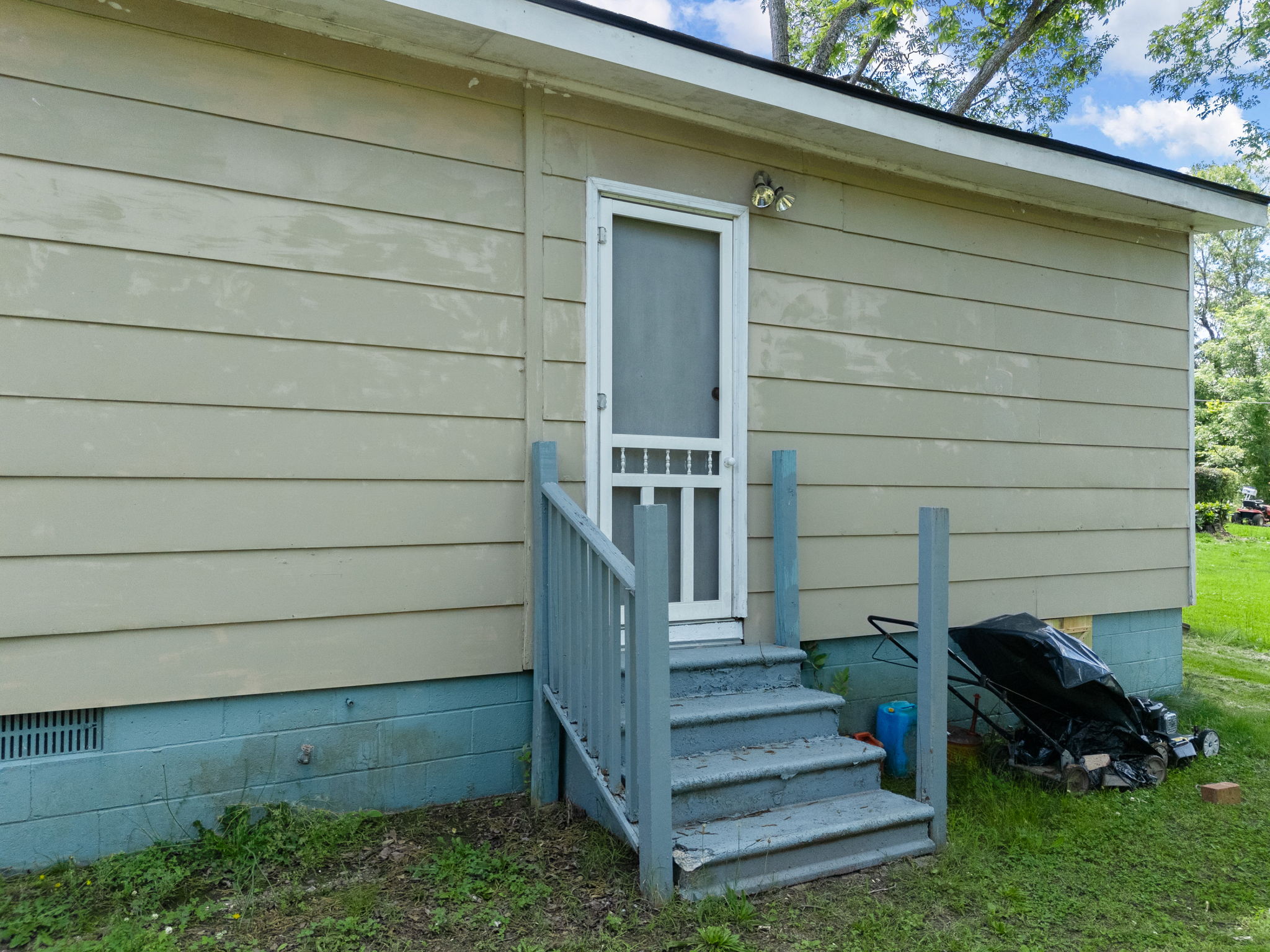  Photo 32