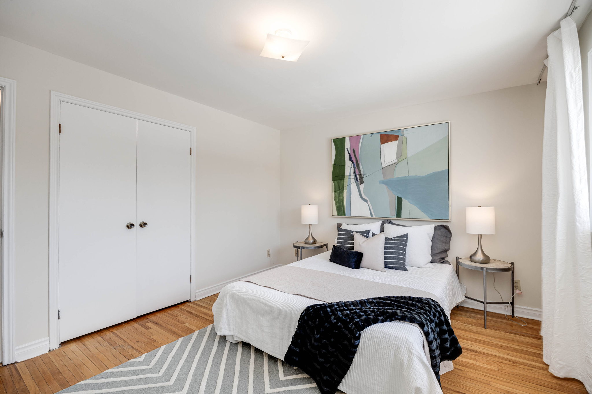 Toronto property showcase — delivered property photograph 30
