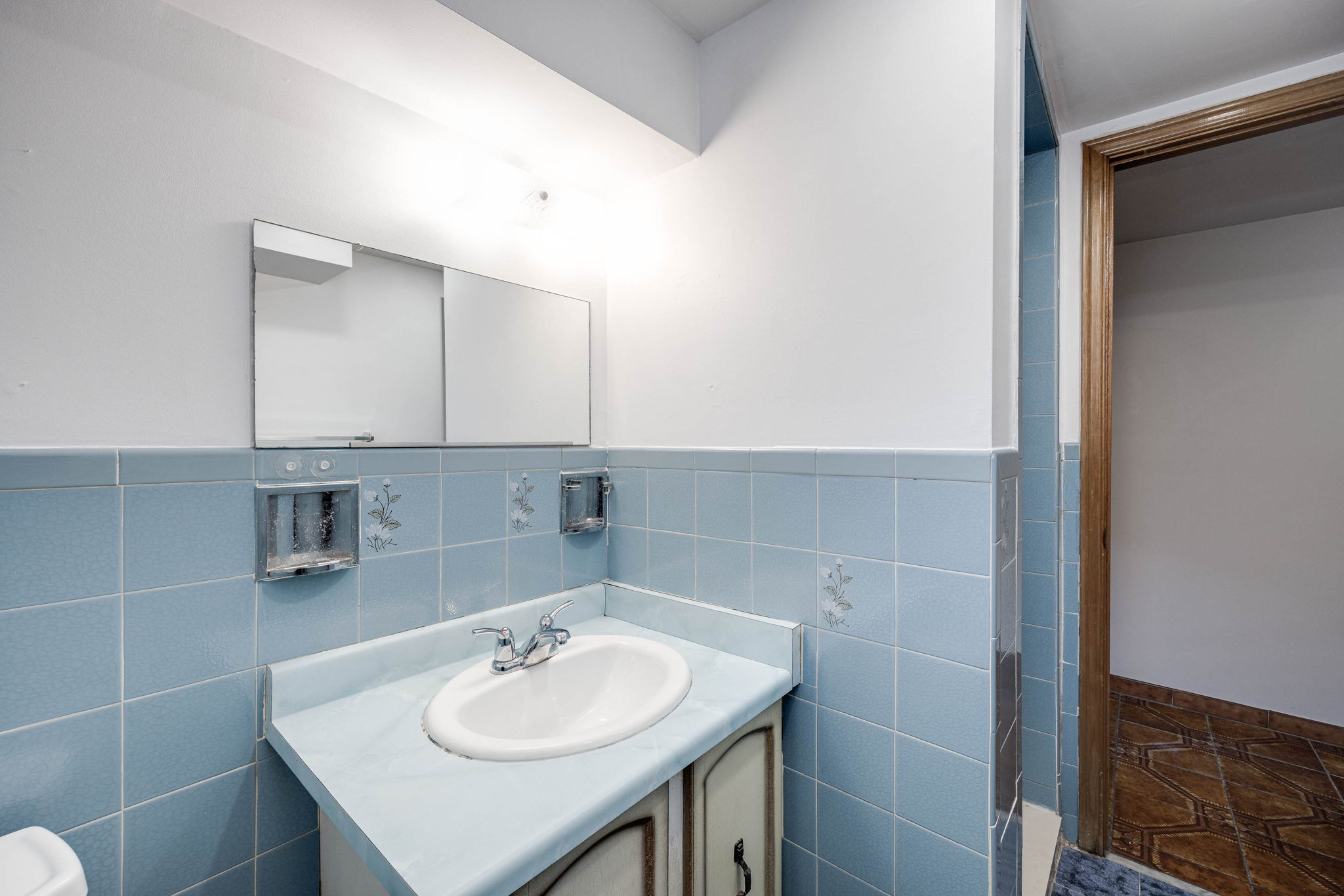 Toronto property showcase — delivered property photograph 40