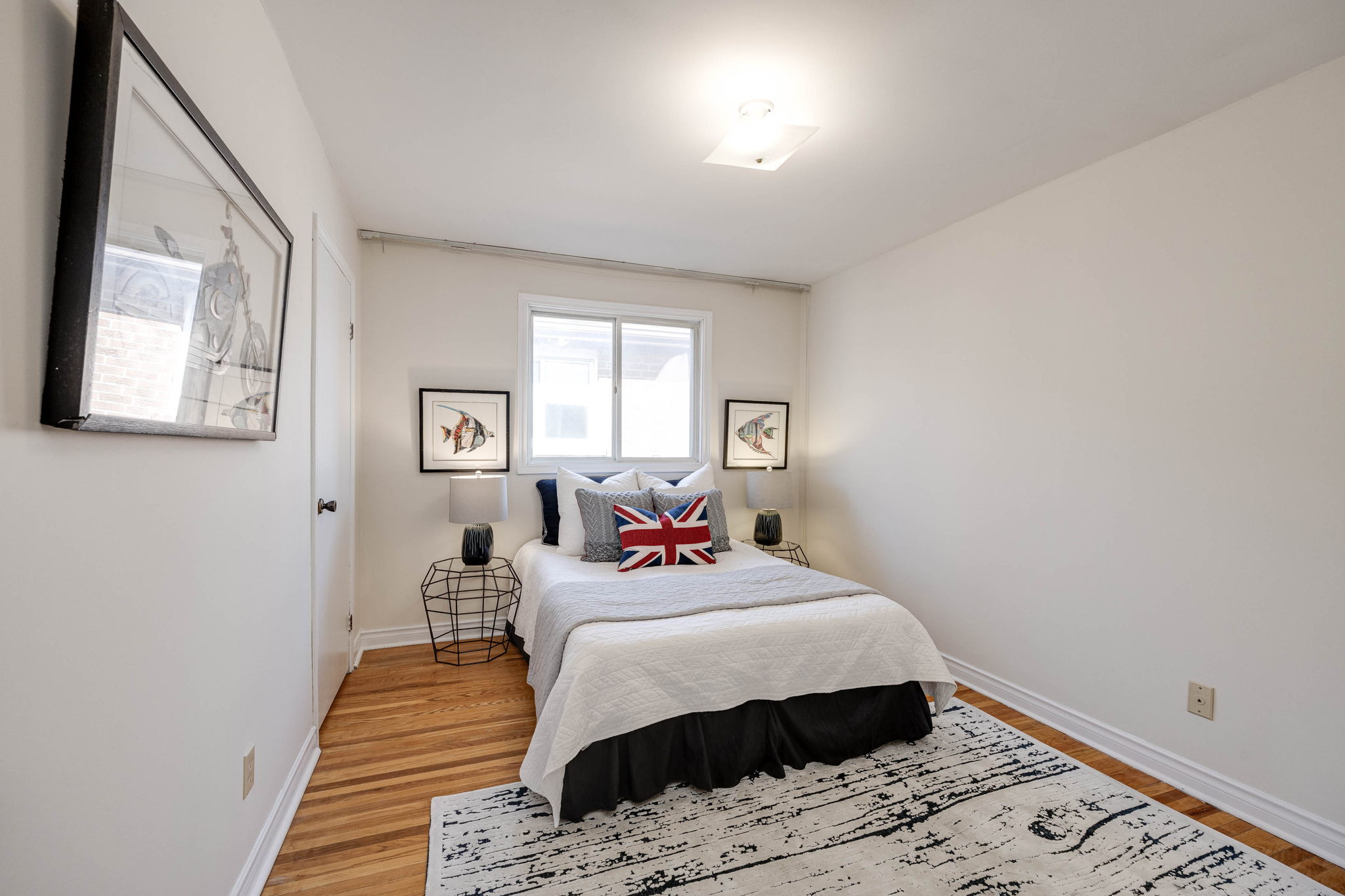 Toronto property showcase — delivered property photograph 24