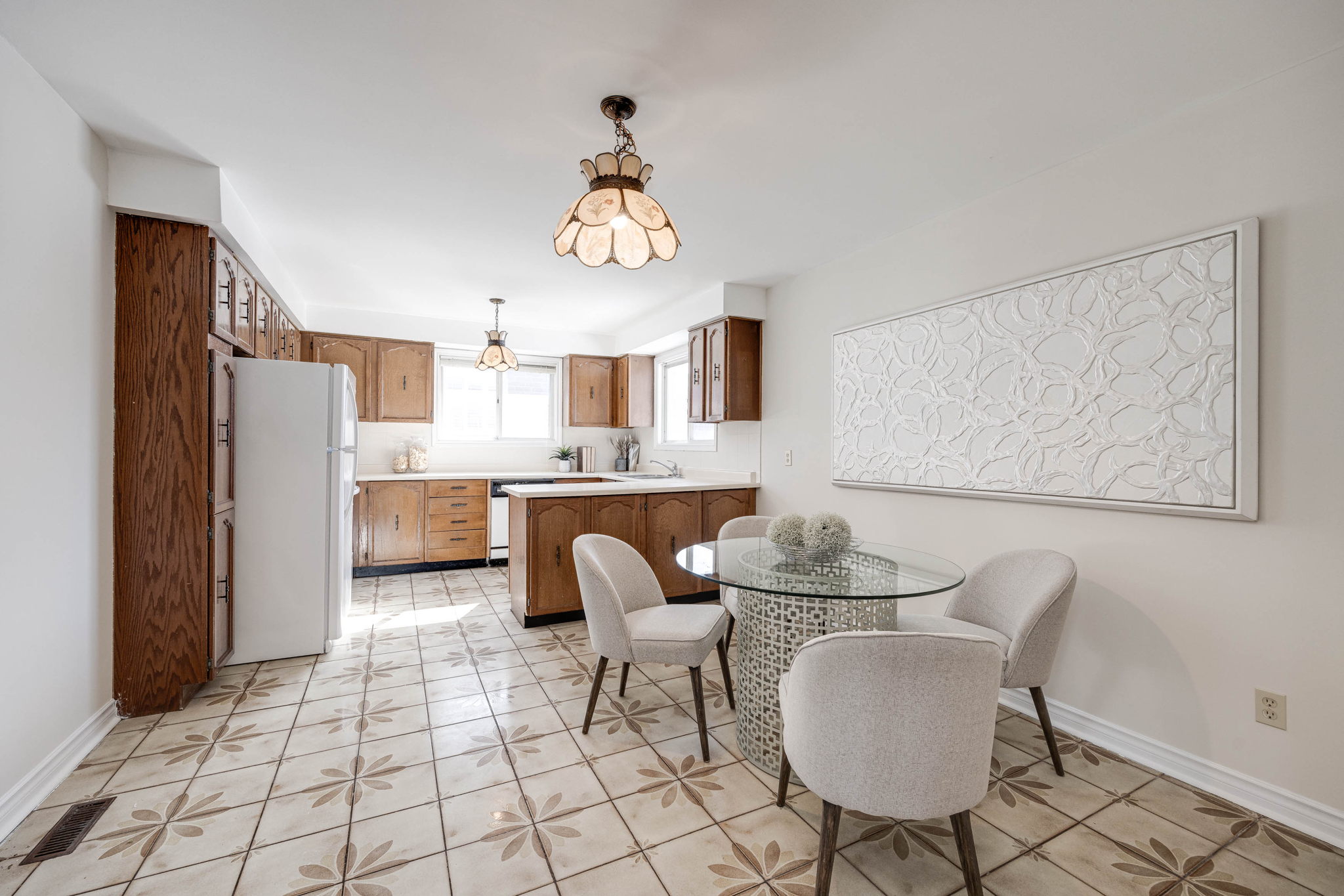 Toronto property showcase — delivered property photograph 14