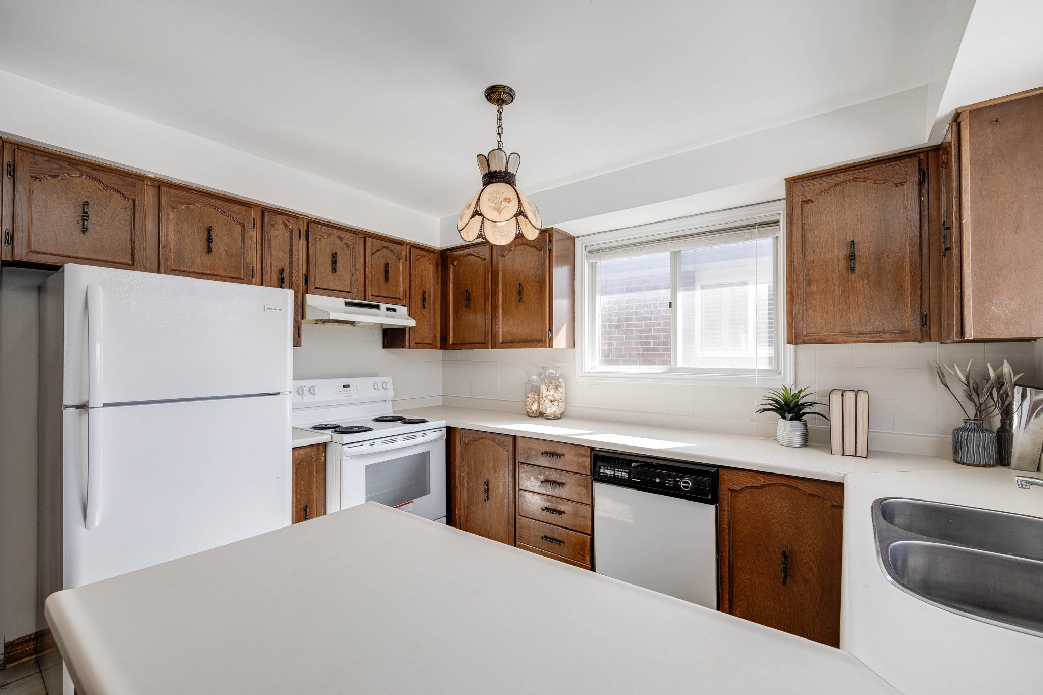 Toronto property showcase — delivered property photograph 18