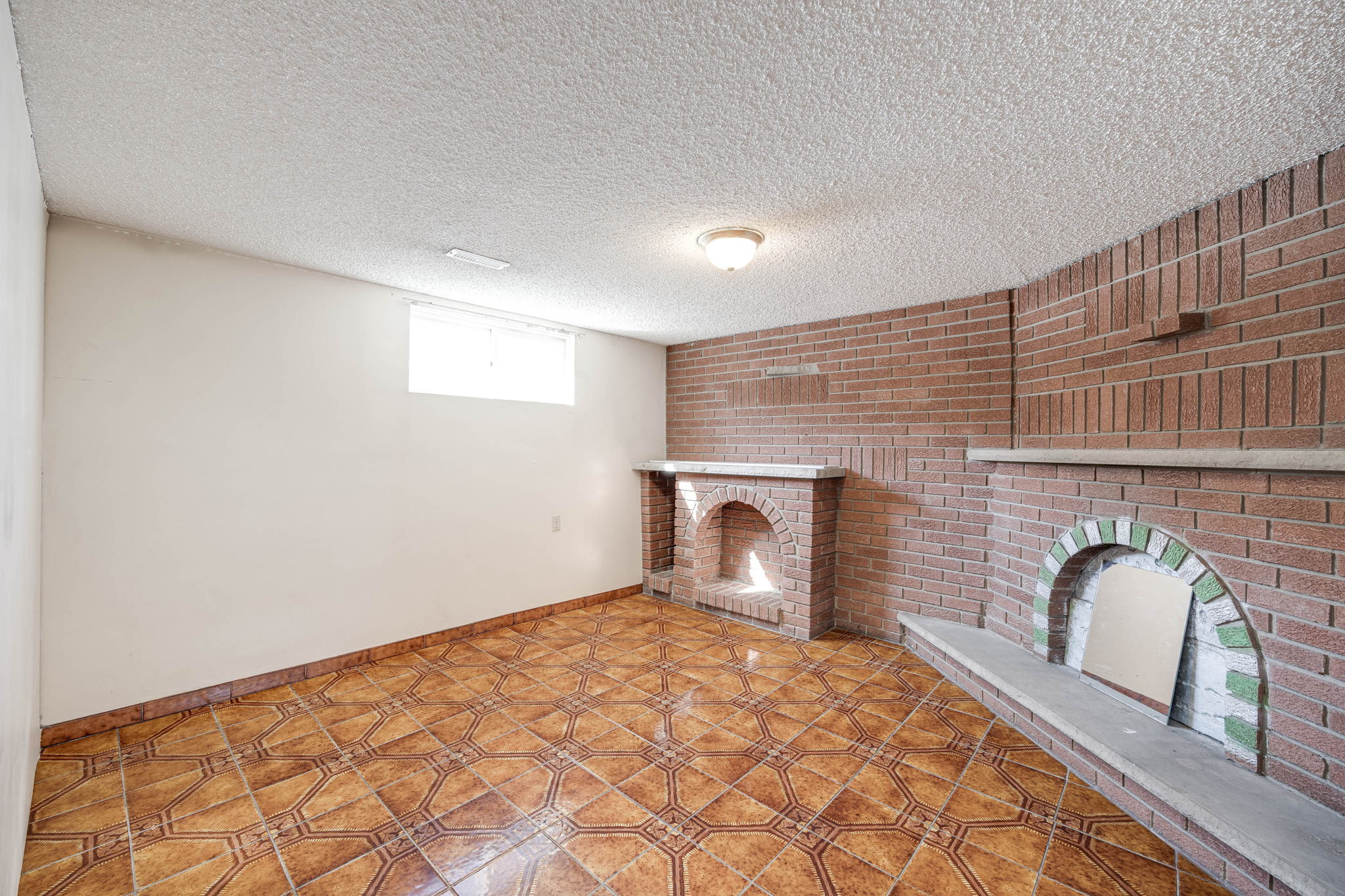 Toronto property showcase — delivered property photograph 43